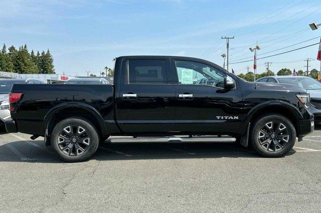 2021 nissan titan platinum reserve