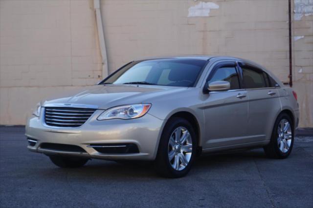 2013 chrysler 200 touring