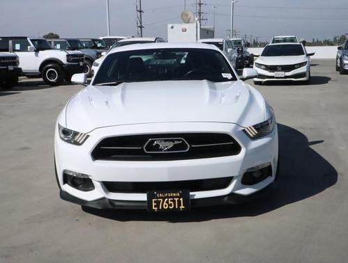 2015 ford mustang