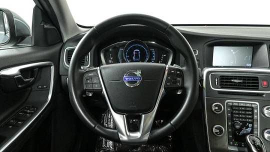 2016 volvo s60 t5 drive-e premier