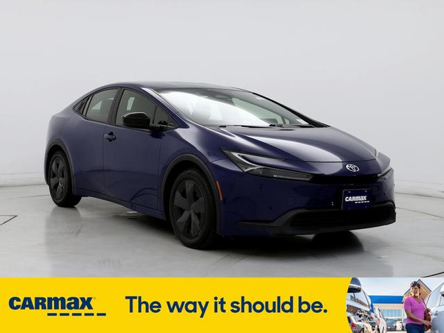 2023 toyota prius le