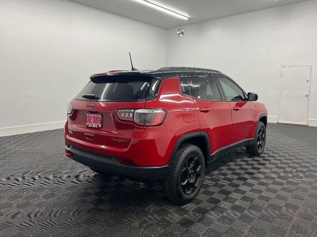 2023 jeep compass trailhawk