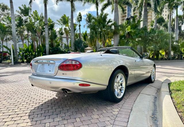 2002 jaguar xk8