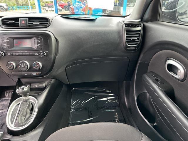 2016 kia soul base