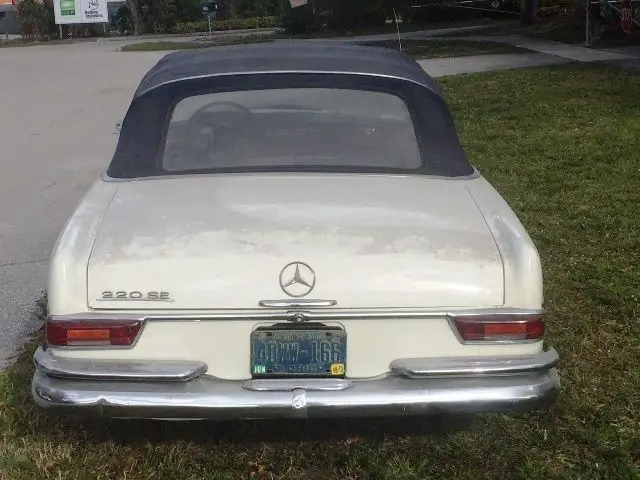 convertible 220 se