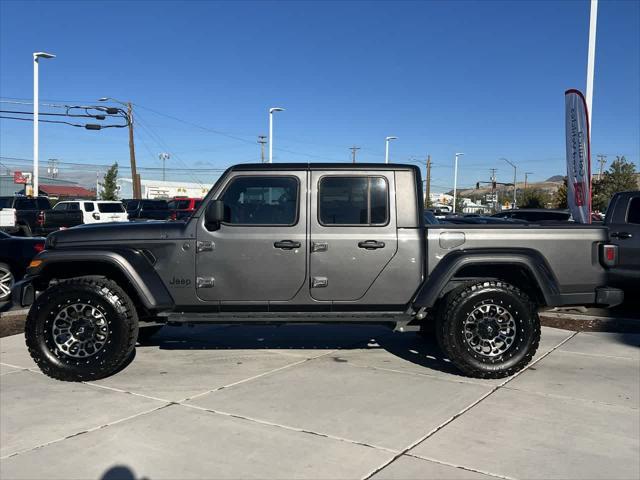 2022 jeep gladiator altitude 4x4
