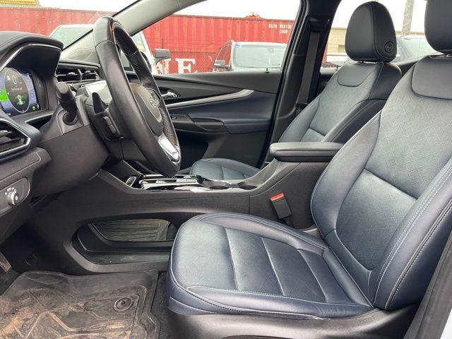2023 chevrolet bolt euv premier