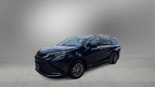 2021 toyota sienna xle 7-passenger
