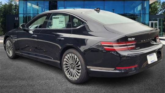 2023 Genesis G80