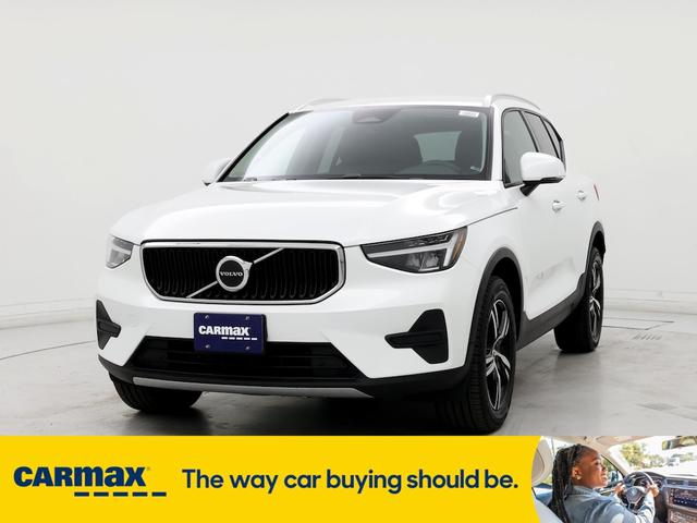 2023 volvo xc40 b4 core
