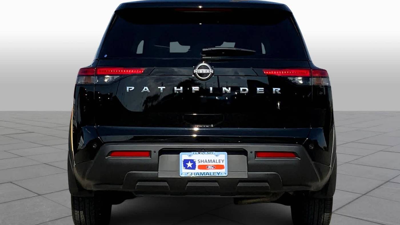 2024 nissan pathfinder s