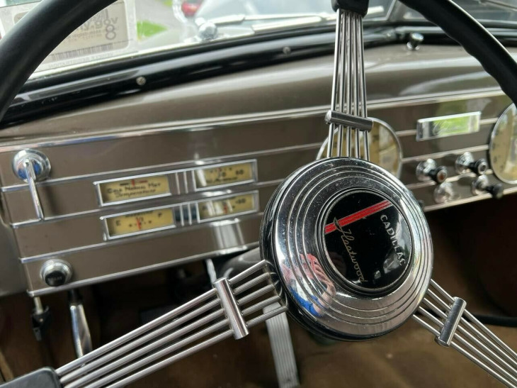 cadillac fleetwood