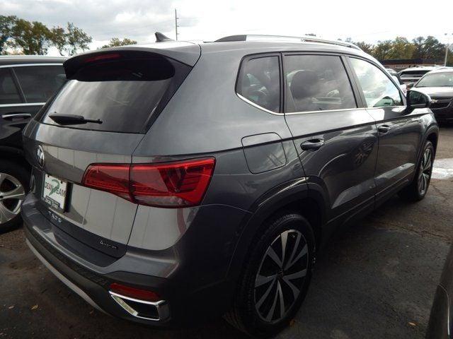 2023 volkswagen taos se in saint louis, missouri