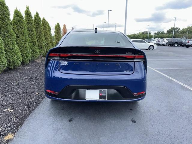 2023 toyota prius limited