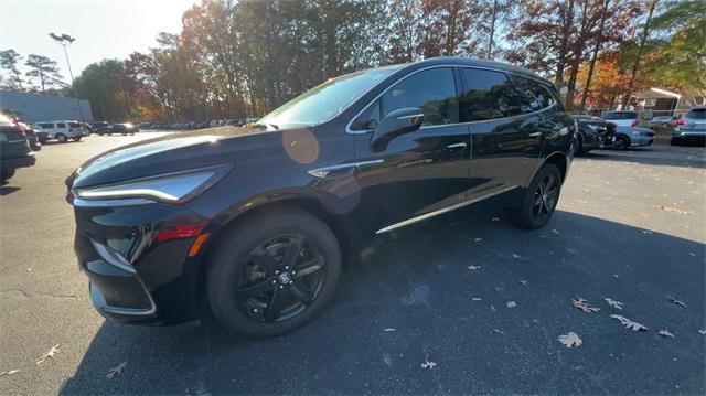 2023 buick enclave essence fwd