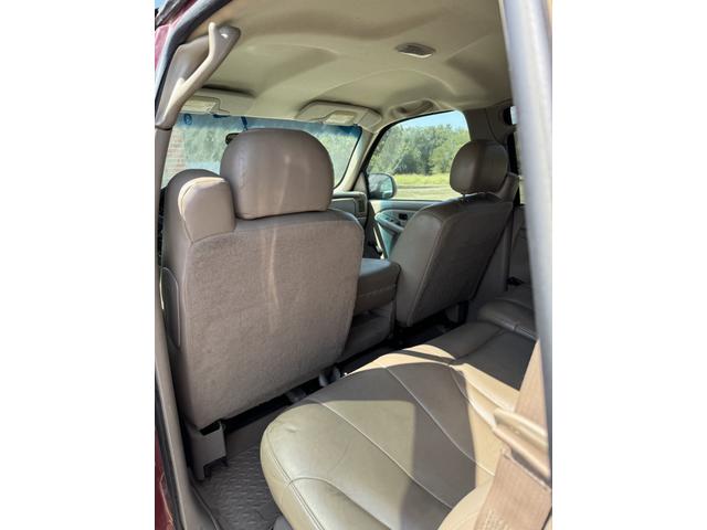 2001 chevrolet tahoe base