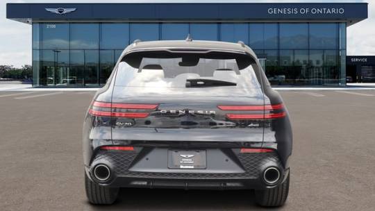 2025 Genesis GV70
