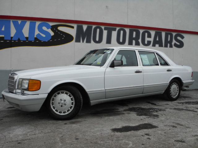 1990 mercedes-benz 300sel base sedan 4-door 3.0l