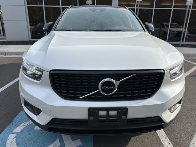 2021 volvo xc40 t5 r-design