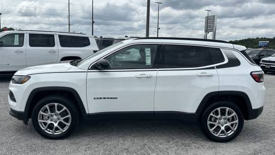 2024 Jeep Compass latitude lux