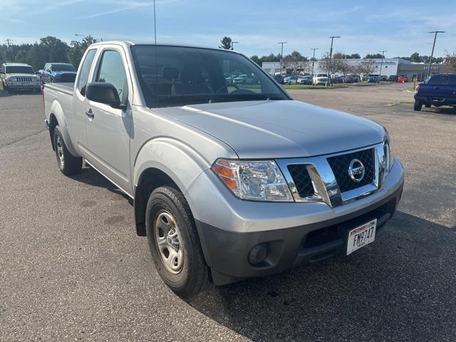2010 nissan frontier xe