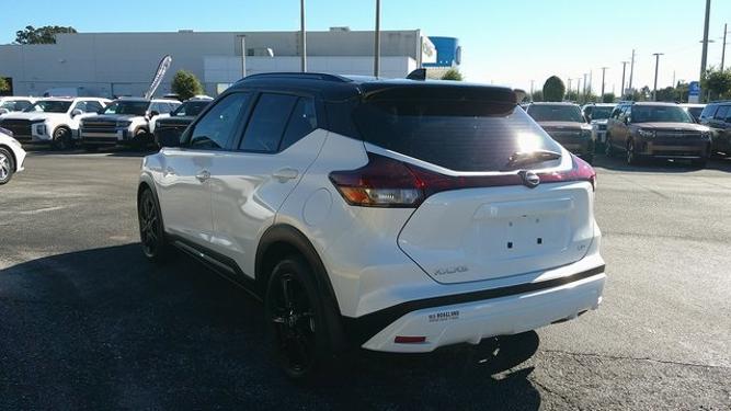 used 2022 nissan kicks sr