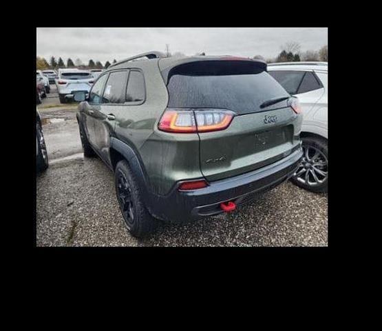2021 jeep cherokee trailhawk