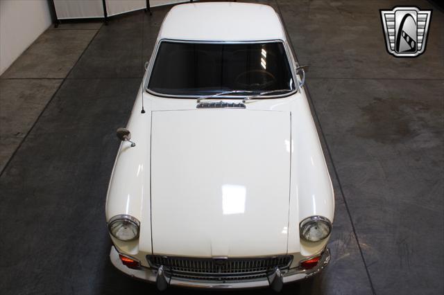 1968 mg mgb