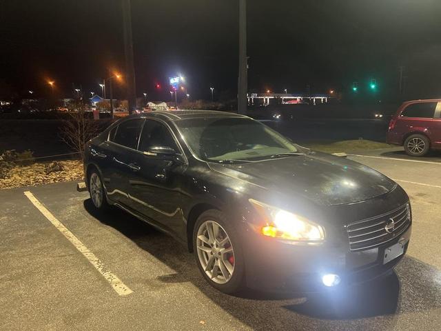 2011 nissan maxima sv