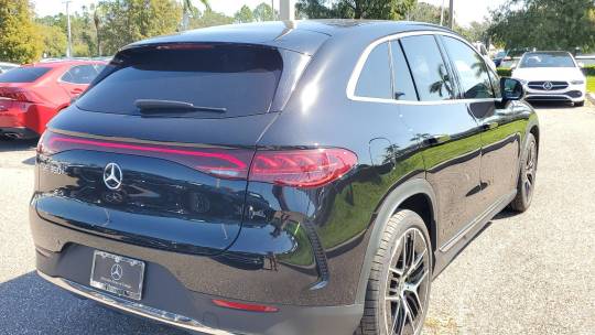 2024 Mercedes-Benz EQE SUV
