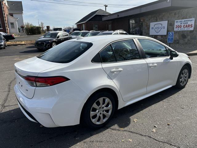 2021 toyota corolla le