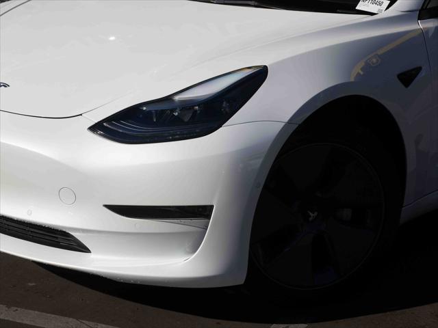 2022 tesla model 3 standard range