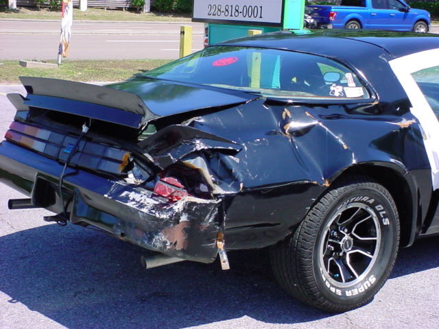 1981 camaro fresh v8 350 automatic - custom gauges - new exhaust and seats