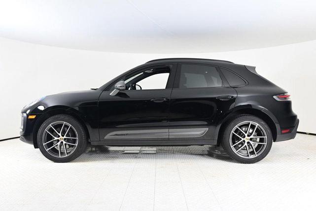 2024 porsche macan base