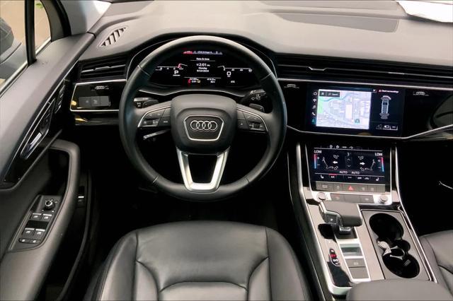 2022 audi q7 45 premium