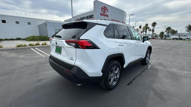 2024 toyota rav4 hybrid le