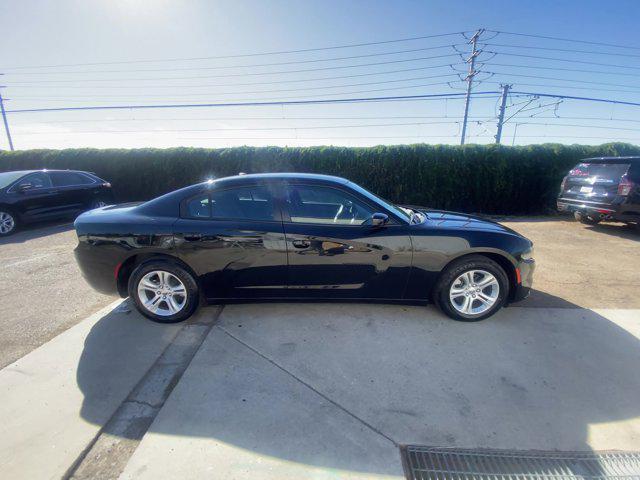 2022 dodge charger sxt
