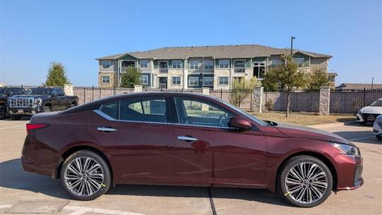 2025 Nissan Altima