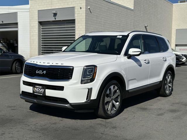 2022 kia telluride s