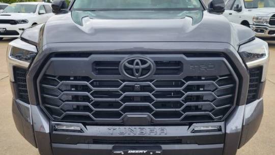 2024 toyota tundra limited