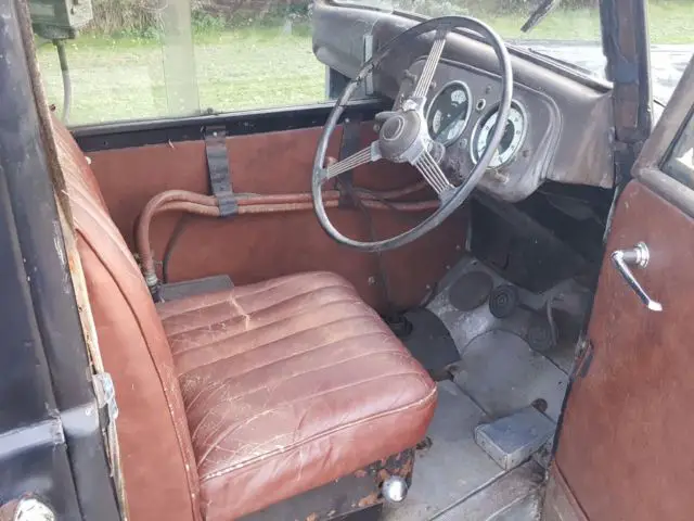 1958 austin english taxi and hire car