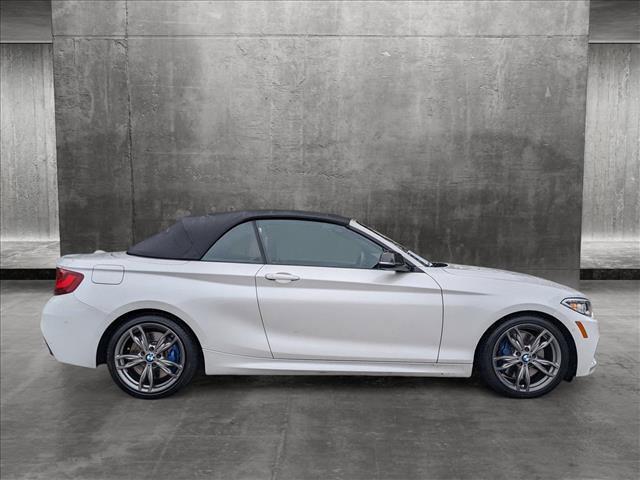 2017 bmw m2 base