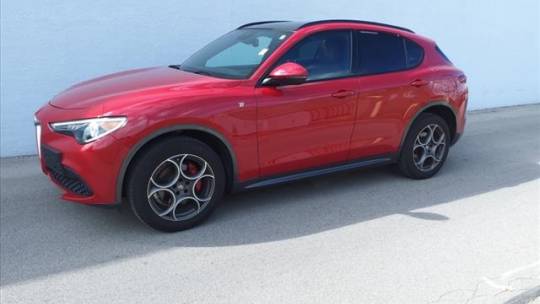 2022 Alfa Romeo Stelvio