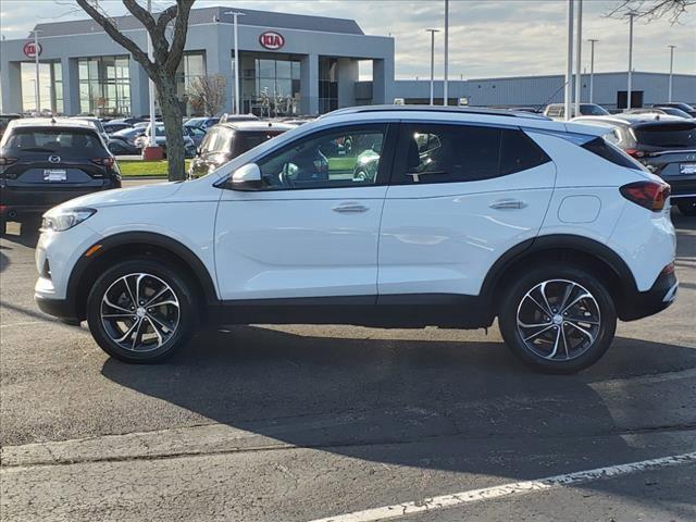 2022 buick encore gx select