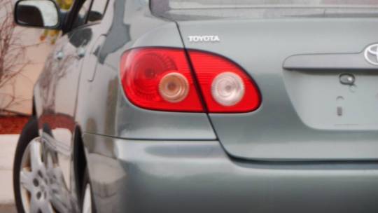 2005 Toyota Corolla