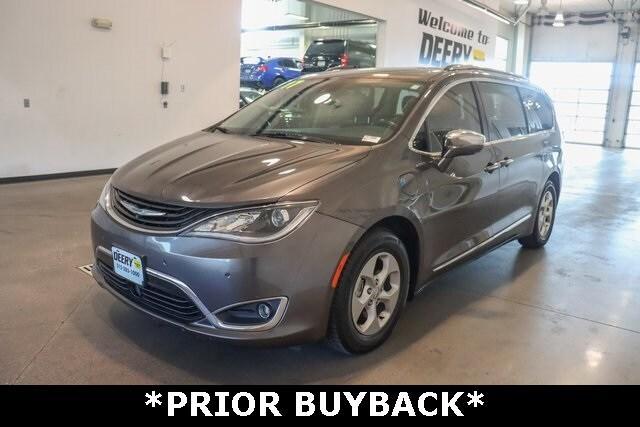 2017 chrysler pacifica hybrid platinum