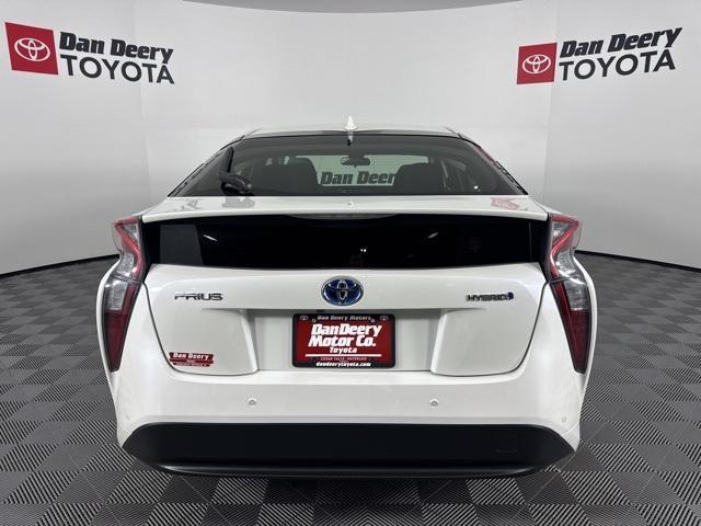 2018 toyota prius two