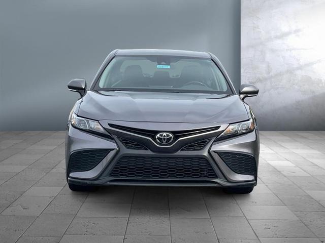 2023 toyota camry se