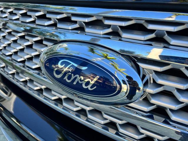2021 ford expedition platinum 4x4 4dr suv
