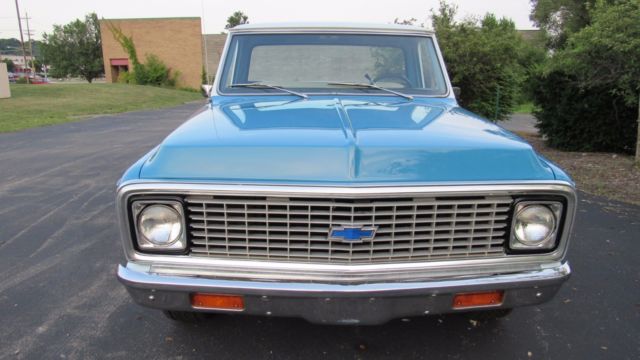 1972 chevrolet c10 custom deluxe, excellent paint and overall condition